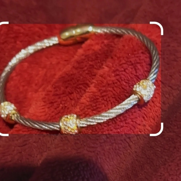Vintage Classic Twisted Cable Bracelet Two Tone Silver Gold tone bling barrel - Picture 4 of 9